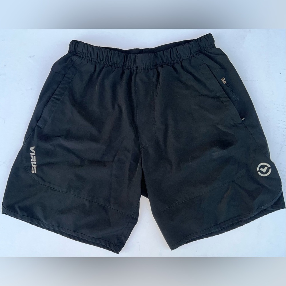 Men's Virus Origin 2 Shorts Medium Black 7.5” inseam